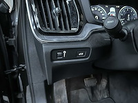 Volvo v60 2.0 t4 momentum proline 188pk 2019 (original-nl), zp-740-l - afbeelding 16 van  33
