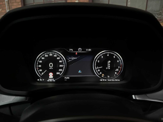 Volvo v60 2.0 t4 momentum proline 188pk 2019 (original-nl), zp-740-l - afbeelding 20 van  33
