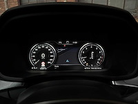 Volvo v60 2.0 t4 momentum proline 188pk 2019 (original-nl), zp-740-l - afbeelding 20 van  33