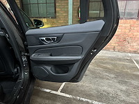 Volvo v60 2.0 t4 momentum proline 188pk 2019 (original-nl), zp-740-l - afbeelding 12 van  22