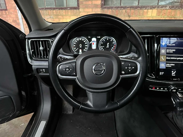 Volvo v60 2.0 t4 momentum proline 188pk 2019 (original-nl), zp-740-l - afbeelding 13 van  49