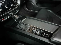 Volvo v60 2.0 t4 momentum proline 188pk 2019 (original-nl), zp-740-l - afbeelding 21 van  49