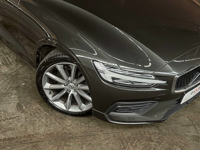 Volvo v60 2.0 t4 momentum proline 188pk 2019 (original-nl), zp-740-l - afbeelding 49 van  49
