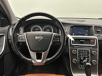 Volvo v60 2.0 t5 summum 2011 | 38-sbg-7 - afbeelding 32 van  40