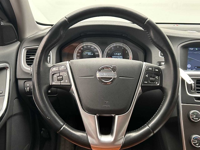 Volvo v60 2.0 t5 summum 2011 | 38-sbg-7 - afbeelding 34 van  40