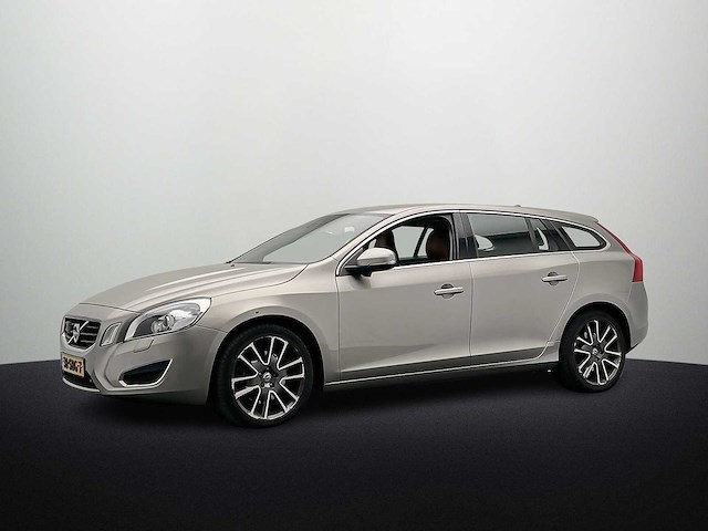 Volvo v60 2.0 t5 summum 2011 | 38-sbg-7 - afbeelding 36 van  40