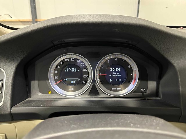 Volvo v60 2.0 t5 summum 93-tpn-4 93-tpn-4 - afbeelding 6 van  23