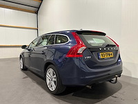 Volvo v60 2.0 t5 summum 93-tpn-4 93-tpn-4 - afbeelding 17 van  23