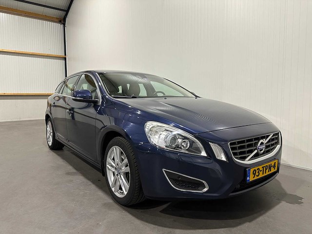 Volvo v60 2.0 t5 summum 93-tpn-4 93-tpn-4 - afbeelding 21 van  23