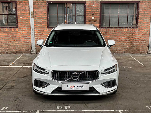 Volvo v60 2.0 t6 recharge awd inscription expression 253pk 2021 (origineel-nl + 1e eigenaar), n-828-hz - afbeelding 34 van  45