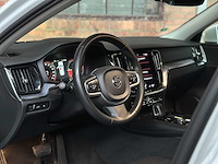 Volvo v60 2.0 t6 recharge awd inscription expression 253pk 2021 (origineel-nl + 1e eigenaar), n-828-hz - afbeelding 9 van  45