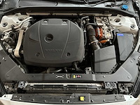 Volvo v60 2.0 t6 recharge awd inscription expression 253pk 2021 (origineel-nl + 1e eigenaar), n-828-hz - afbeelding 30 van  45