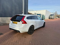 Volvo v60 2.0t kinetic automaat, hxt-70-g - afbeelding 2 van  9