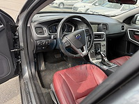 Volvo v60 2.4 d5 4wd te plug-in hybrid momentum 163 at, 2016 - afbeelding 33 van  33