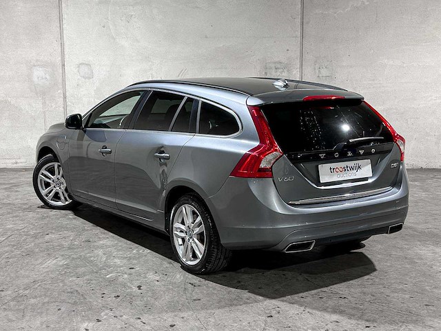 Volvo v60 2.4 d5 twin engine special edition 163pk 2015, nh-759-l - afbeelding 3 van  15
