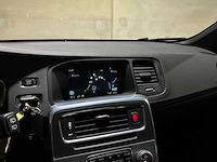 Volvo v60 2.4 d5 twin engine special edition 163pk 2015, nh-759-l - afbeelding 17 van  40