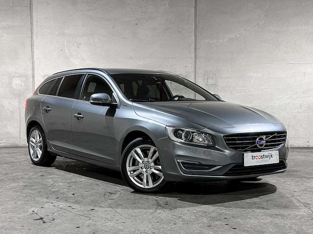 Volvo v60 2.4 d5 twin engine special edition 163pk 2015, nh-759-l - afbeelding 30 van  40