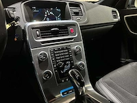 Volvo v60 2.4 d5 twin engine special edition 163pk 2015, nh-759-l - afbeelding 19 van  40