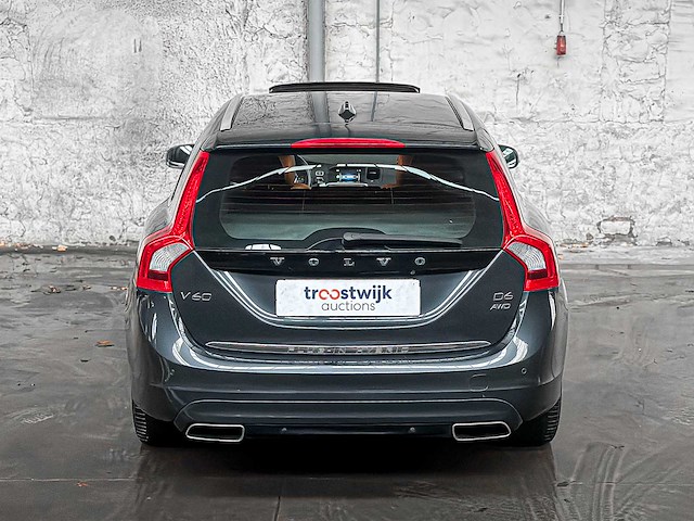Volvo v60 2.4 d6 awd pl.i sum. 215pk 2014, 3-tld-47 - afbeelding 4 van  43