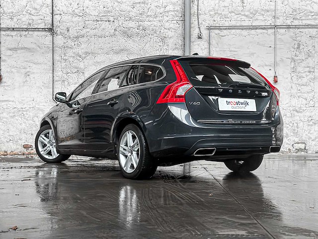 Volvo v60 2.4 d6 awd pl.i sum. 215pk 2014, 3-tld-47 - afbeelding 5 van  43