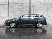 Volvo v60 2.4 d6 awd pl.i sum. 215pk 2014, 3-tld-47 - afbeelding 7 van  43
