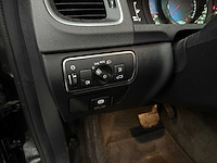 Volvo v60 2.4 d6 awd pl.i sum. 215pk 2014, 3-tld-47 - afbeelding 11 van  43