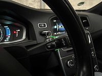 Volvo v60 2.4 d6 awd pl.i sum. 215pk 2014, 3-tld-47 - afbeelding 17 van  43