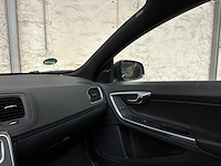 Volvo v60 2.4 d6 awd pl.i sum. 215pk 2014, 3-tld-47 - afbeelding 22 van  43