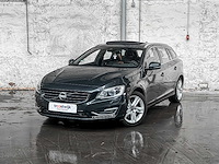 Volvo v60 2.4 d6 awd pl.i sum. 215pk 2014, 3-tld-47 - afbeelding 12 van  43