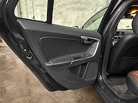 Volvo v60 2.4 d6 awd pl.i sum. 215pk 2014, 3-tld-47 - afbeelding 26 van  43