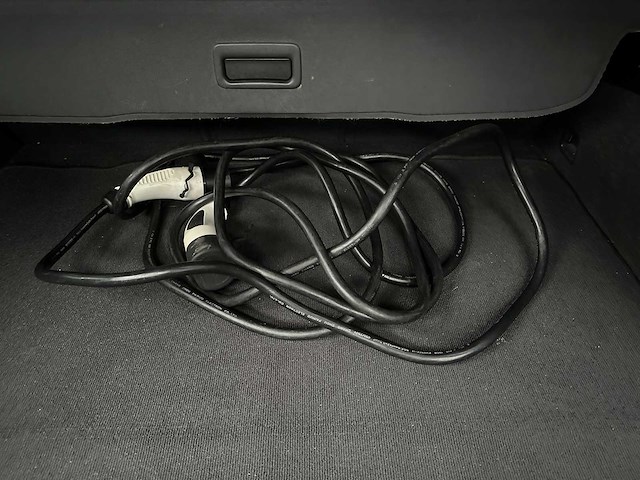 Volvo v60 2.4 d6 awd pl.i sum. 215pk 2014, 3-tld-47 - afbeelding 29 van  43