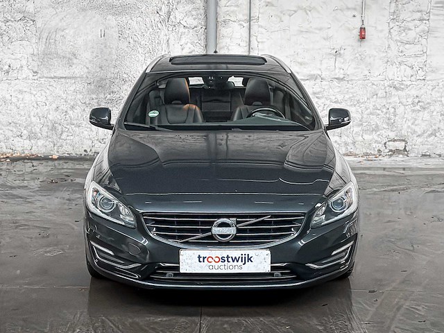 Volvo v60 2.4 d6 awd pl.i sum. 215pk 2014, 3-tld-47 - afbeelding 39 van  43