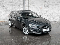 Volvo v60 2.4 d6 awd pl.i sum. 215pk 2014, 3-tld-47 - afbeelding 41 van  43