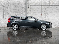 Volvo v60 2.4 d6 awd pl.i sum. 215pk 2014, 3-tld-47 - afbeelding 42 van  43