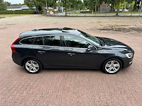 Volvo v60 2.4 d6 awd pl.i sum. 8-sjr-47 - afbeelding 28 van  29