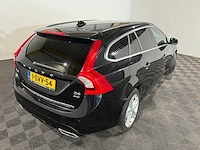 Volvo v60 2.4 d6 awd pl.i summum, 1-svv-54 - afbeelding 2 van  19