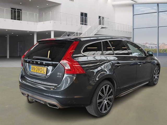 Volvo v60 2.4 d6 awd plug-in hybrid r-design, nn-390-l - afbeelding 3 van  6