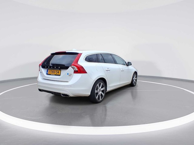 Volvo v60 2.4 d6 awd plug-in hybrid summum | 1-thh-04 - afbeelding 12 van  37