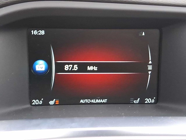 Volvo v60 2.4 d6 awd plug-in hybrid summum | 1-thh-04 - afbeelding 28 van  37