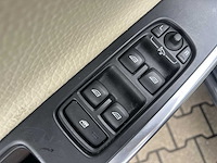 Volvo v60 2.4 d6 awd plug-in hybrid summum 2013 | 3-ktv-67 - afbeelding 2 van  29