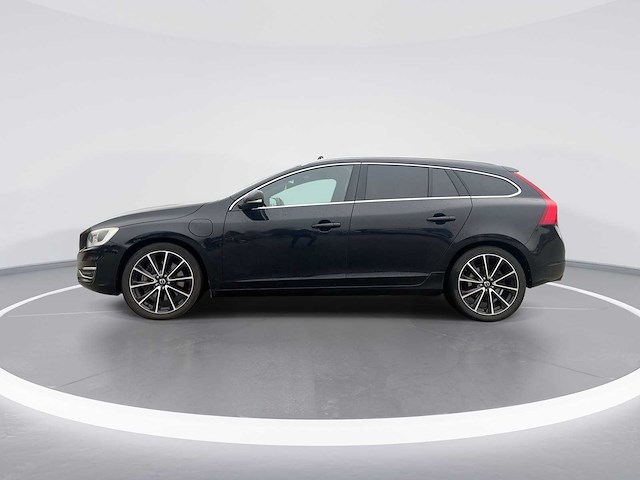 Volvo v60 2.4 d6 awd plug-in hybrid summum 2013 | 3-ktv-67 - afbeelding 27 van  29