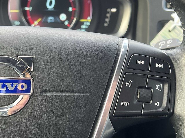Volvo v60 2.4 d6 awd plug-in hybrid summum 2013 | 7-kzp-59 - afbeelding 11 van  33
