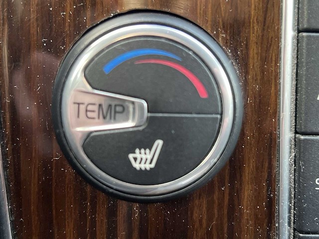 Volvo v60 2.4 d6 awd plug-in hybrid summum 2013 | 7-kzp-59 - afbeelding 17 van  33