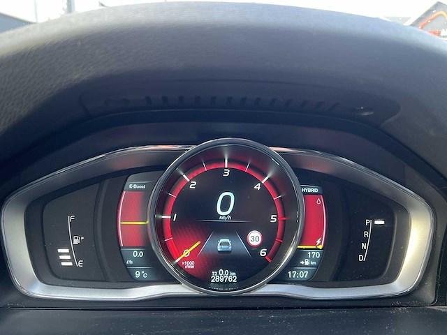 Volvo v60 2.4 d6 awd plug-in hybrid summum 2013 | 7-kzp-59 - afbeelding 6 van  29