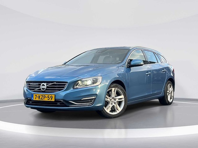 Volvo v60 2.4 d6 awd plug-in hybrid summum 2013 | 7-kzp-59 - afbeelding 1 van  30