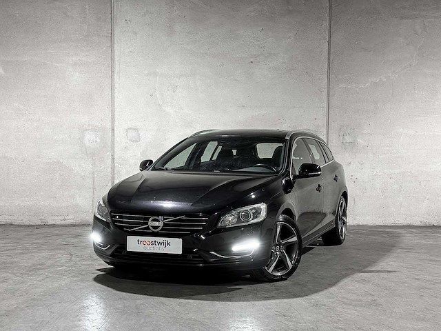Volvo v60 2.4 d6 awd plug-in hybrid summum 215pk 2013 (origineel-nl), 6-svn-43 - afbeelding 4 van  34