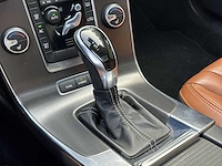 Volvo v60 2.4 d6 awd plug-in hybrid summum | 7-spz-62 - afbeelding 3 van  30