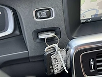 Volvo v60 2.4 d6 awd plug-in hybrid summum | 7-spz-62 - afbeelding 9 van  30