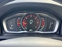 Volvo v60 2.4 d6 awd plug-in hybrid summum | 7-spz-62 - afbeelding 29 van  30