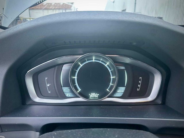 Volvo v60 2.4 d6 awd plug-in hybrid summum automaat, 2-spv-86 - afbeelding 4 van  12